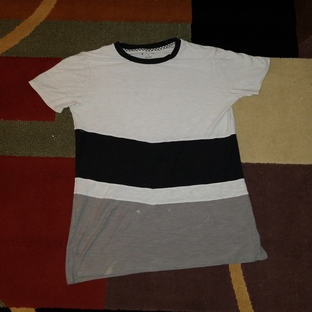 Used striped t-shirt